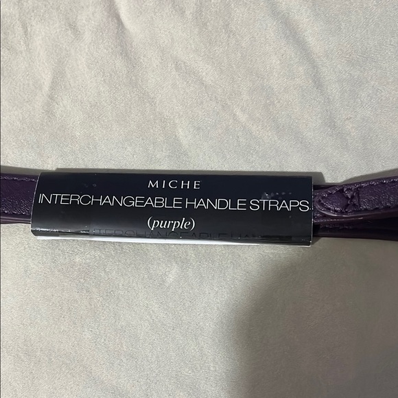 Purple Wipha Adjustable Strap - Picture 2 of 4